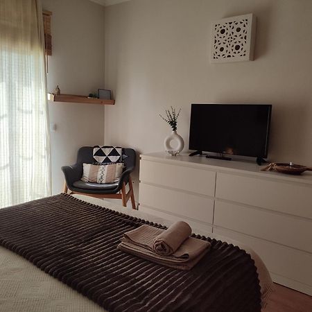 Lovely Bedroom In Aljezur Extérieur photo